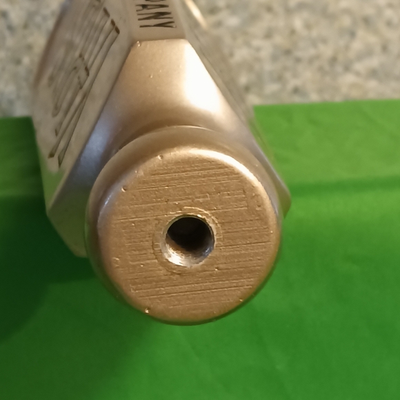 𝐘𝐚𝐫𝐝𝐬 𝐁𝐫𝐞𝐰𝐢𝐧𝐠 𝐂𝐨𝐦𝐩𝐚𝐧𝐲 𝐁𝐞𝐞𝐫 𝐓𝐚𝐩 𝐇𝐚𝐧𝐝𝐥𝐞 - Picture 4 of 12